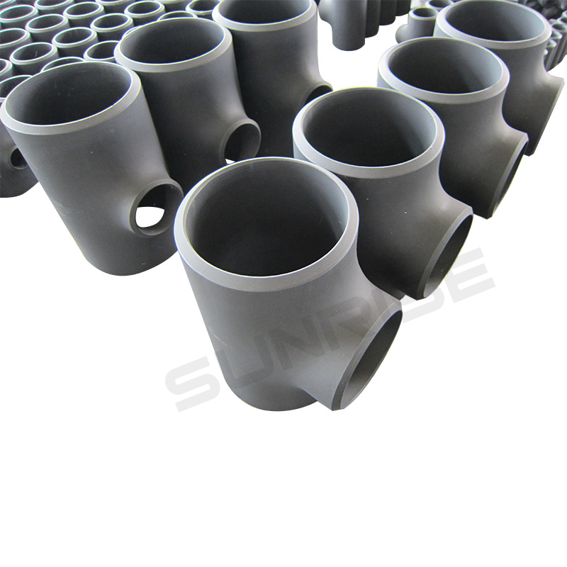 ASTM A234 WPB Equal Tee , Size 8 Inch, Wall Thickness: Schedule 80, Butt Weld End, Black Painting Surface Treatment,Standard ASME B16.9