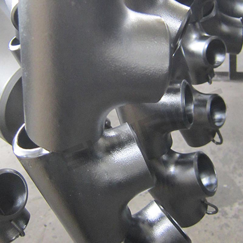 Equal Tee , Size 8 Inch, Wall Thickness: Schedule 80, Butt Weld End, ASTM A234 WPB, Black Painting Surface Treatment,Standard ASME B16.9